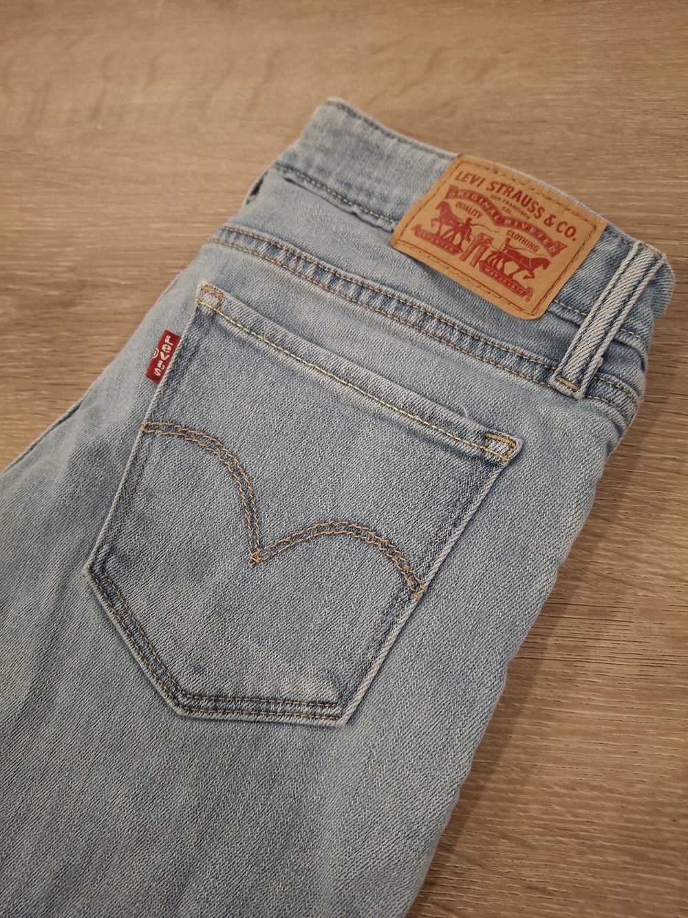 Levi's 711 Skinny Jeans Women's W25 L28 Light Wash Blue Denim - Picture 6 of 14